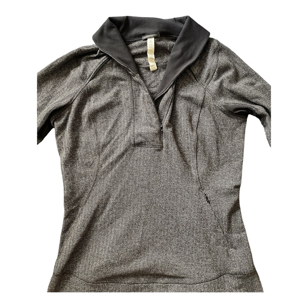 #103, Lululemon gray/ black tweed long sleeve 3/4 zip pullover top, size 10 - Picture 2 of 5